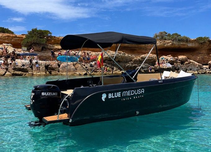 Motorboat marca open 585 90hp
