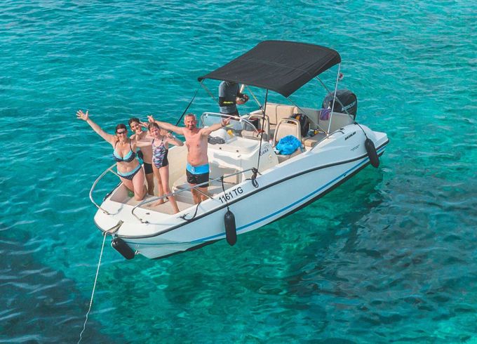Motorboat QUICKSILVER ACTIV 605 OPEN 150hp
