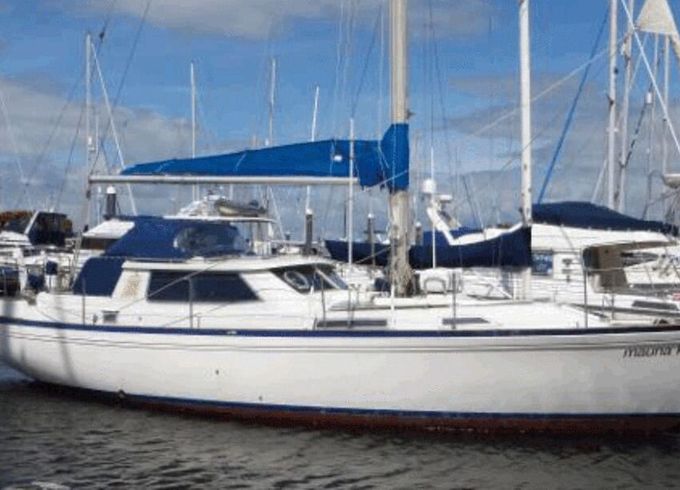 Sailboat Camper Nicholson salon de pont 12m