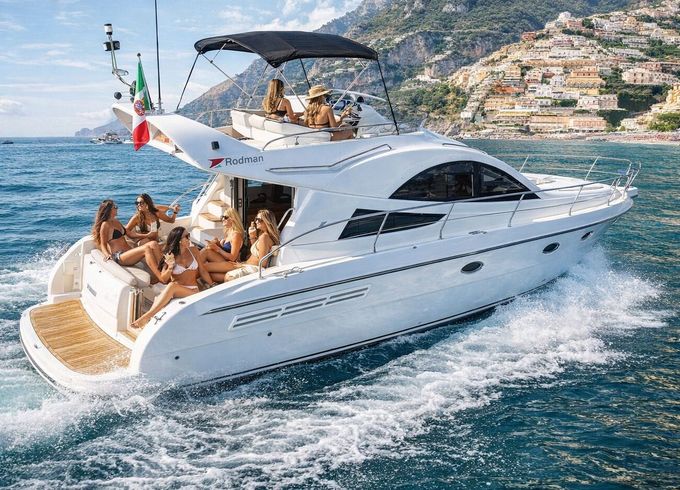 Motorboat Rodman Yacht Flybridge Yachts 740hp