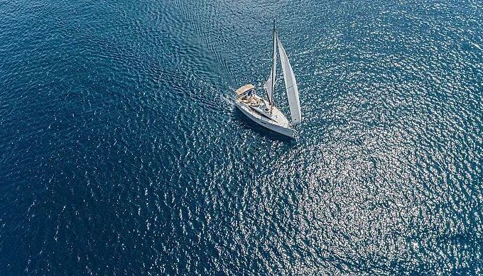 Sailboat Jeanneau Sun Odyssey 319 9m
