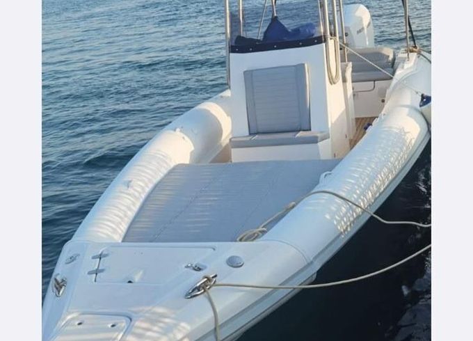 RIB Oceanic 9,00 300hp