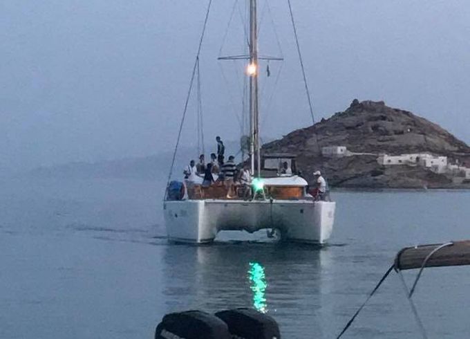 Catamaran LAGOON 400 11.97m