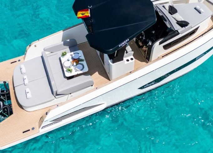 Motorboat Kumbra 34 600hp