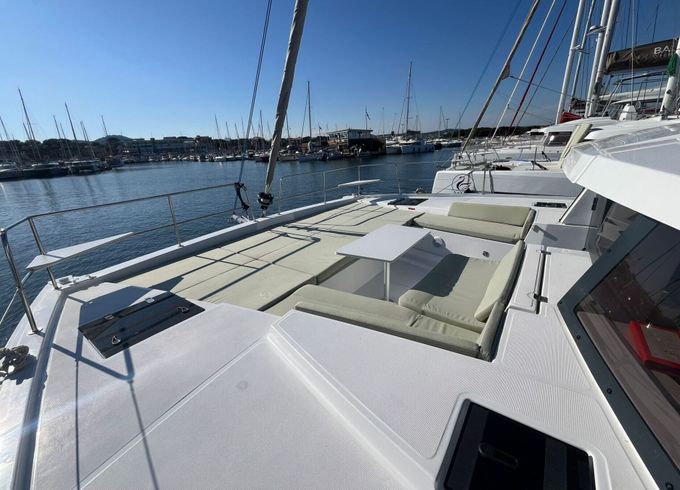 Catamaran 15 BALI 4.2 JPII (3D/2C/0P) 12m