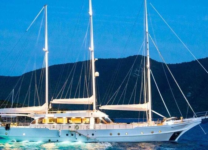 Motor yacht Bozburun Shipyard Ultraluxury Motorsailor 1300hp