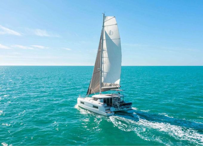 Catamaran Lagoon 38 11m