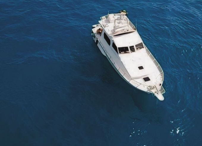 Motorboat DELLA PASQUA FLY DC13 850hp