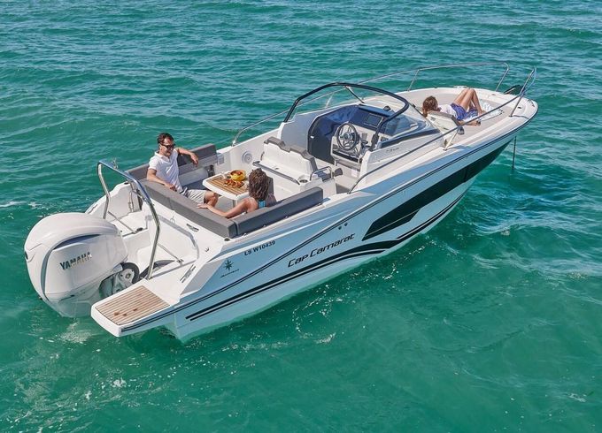 Motorboat Jeanneau CAP CAMARAT 7.5 WA 250hp