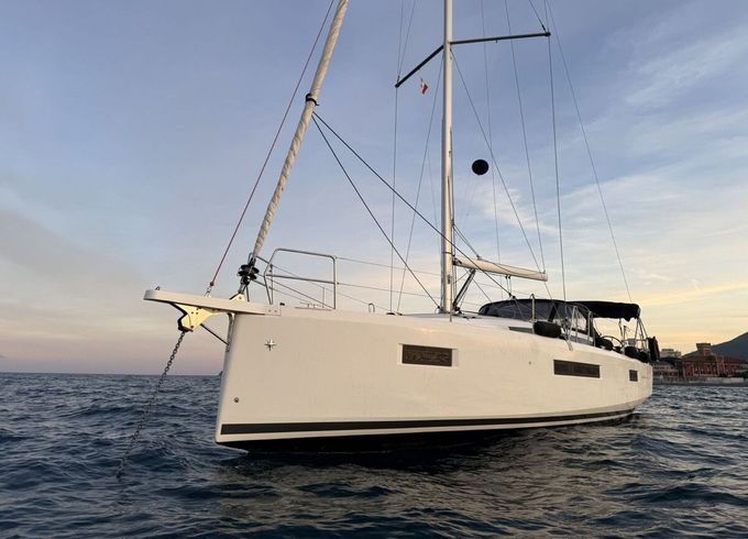 Sailboat Jeanneau Sun Odyssey 410 12m