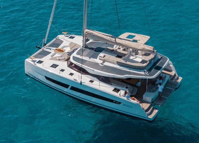 Catamaran Fountaine Pajot FP 44 14m