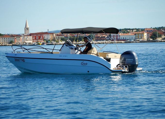 Motorboat Gaia Open 22 150hp