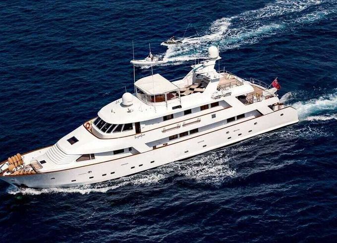 Motor yacht Rossato 130 1850hp