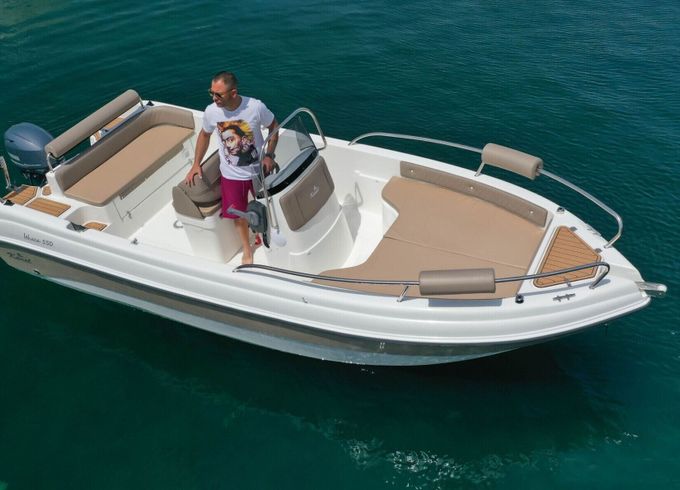 Boat without licence  Karel Ithaca 550 40hp