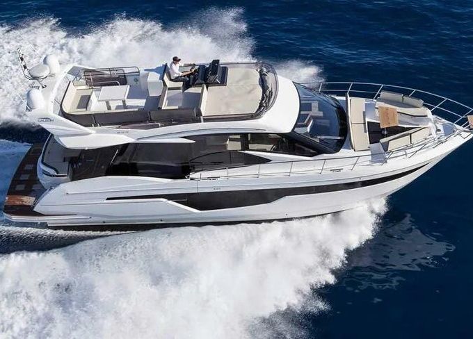 Motorboat Galeon 500 Fly 1500hp