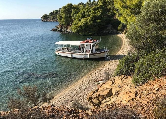 Motorboat Varsamis 1995 135hp