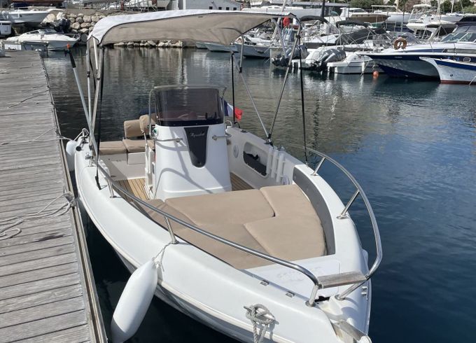 Motorboat Aquabat Sportline 19 100hp