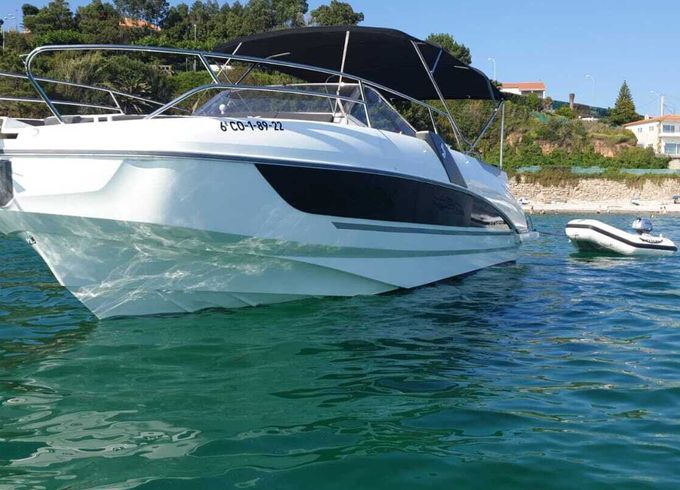 Motorboat Beneteau Flyer sundeck 8.8 400hp