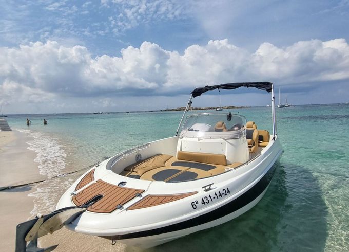 Motorboat Femis Aqua  Sport 130hp
