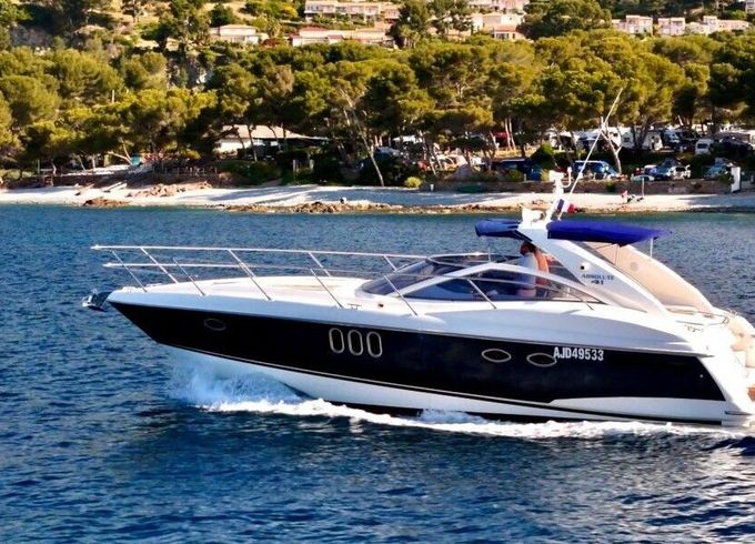 Motorboat Absolute 41 620hp