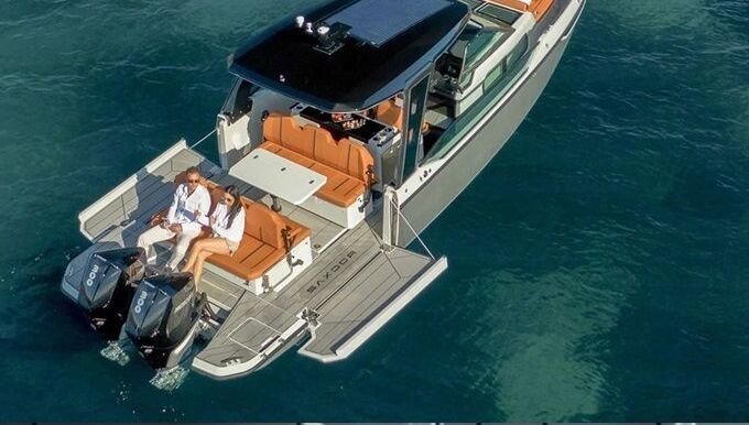Motorboat Saxdor 320 GTO 600hp