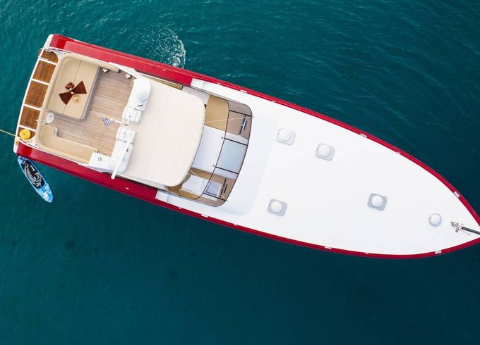 Motor yacht Palmer Johnson MPCY 80' 2000hp