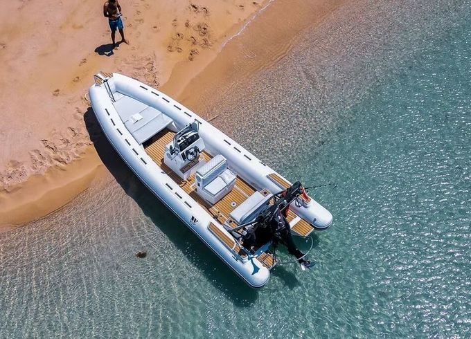 RIB Tiger Marine 750 225hp
