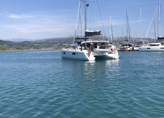 Catamaran Lagoon Lagoon 42 12.8m