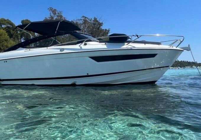 Motorboat Parker 750 Day Cruise 250hp