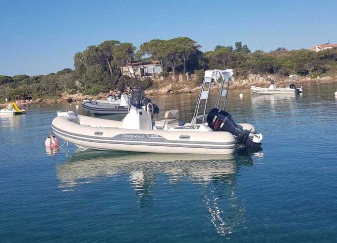 Boat without licence  Capelli Capelli Tempest 570 - CON TENDALINO 40hp