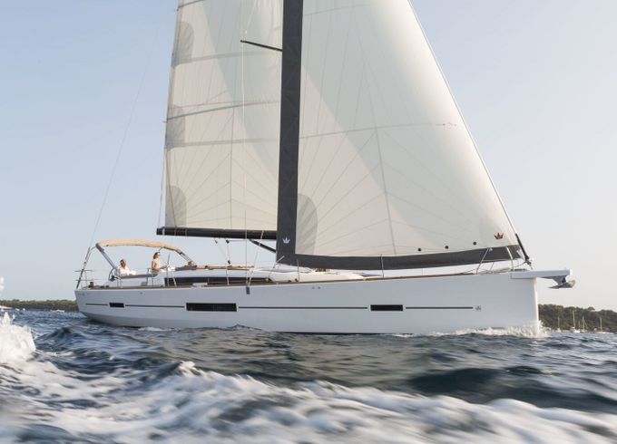 Sailboat Dufour 520 Grand Large 14.75m