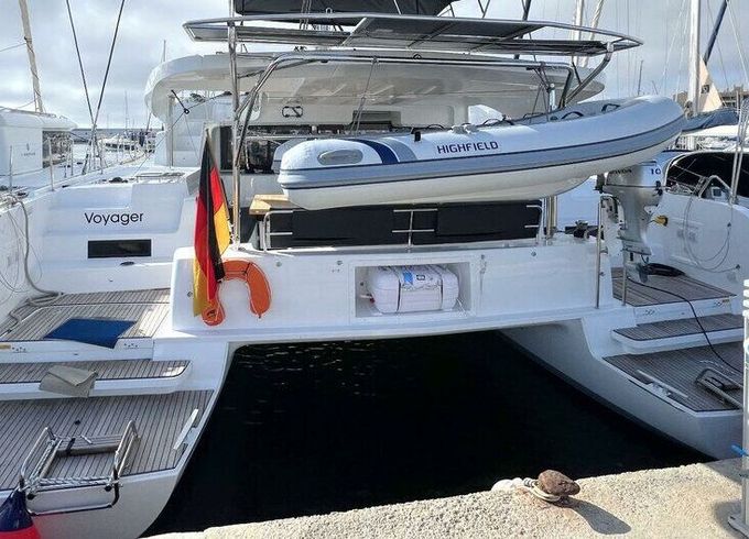 Catamaran Lagoon-Bénéteau Lagoon 46 - 4 + 2 cab. 13m