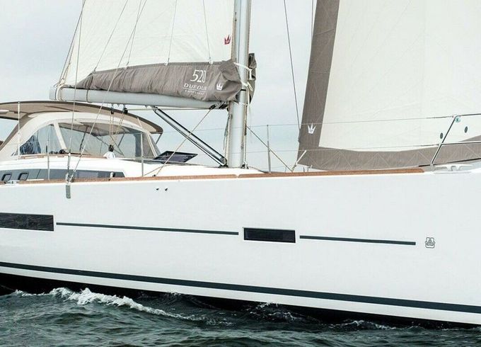 Sailboat Dufour Dufour 520 Grand Large 15.2m