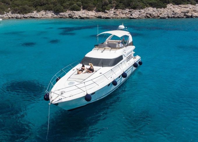 Motor yacht Fairline 65 Squadron 1000hp