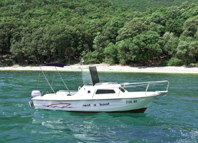 Motorboat ADRIA 590 20hp