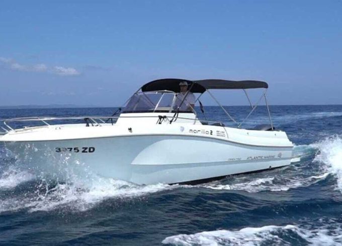 Motorboat ATLANTIC 750 OPEN 300hp