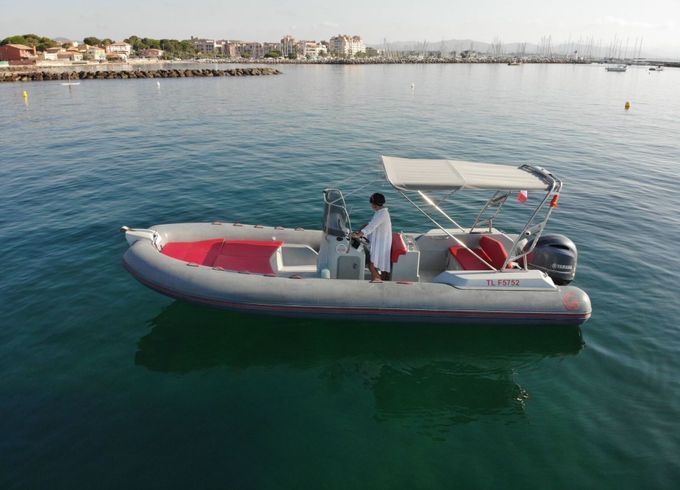 Motorboat Capelli 700 SUN 200hp