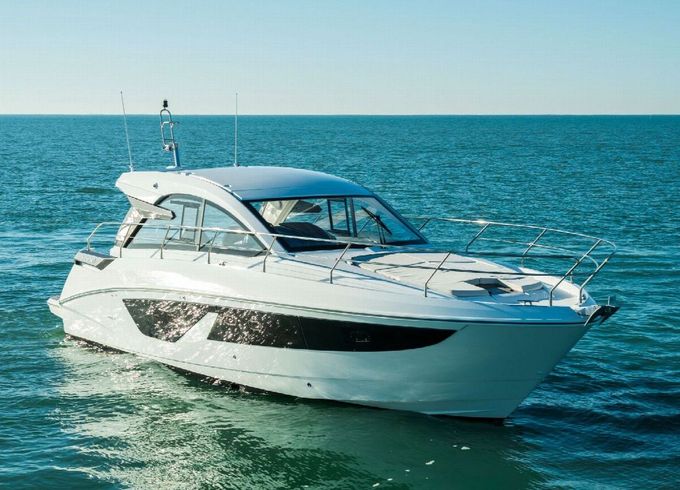 Motorboat BENETEAU GRAN TURISMO 41 380hp