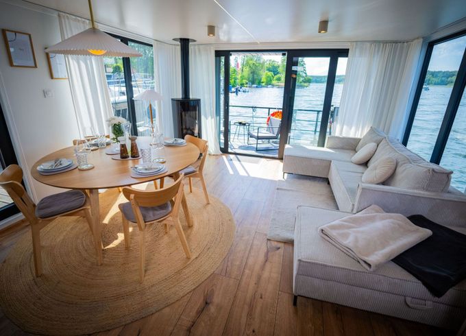 Houseboat WOMA D13