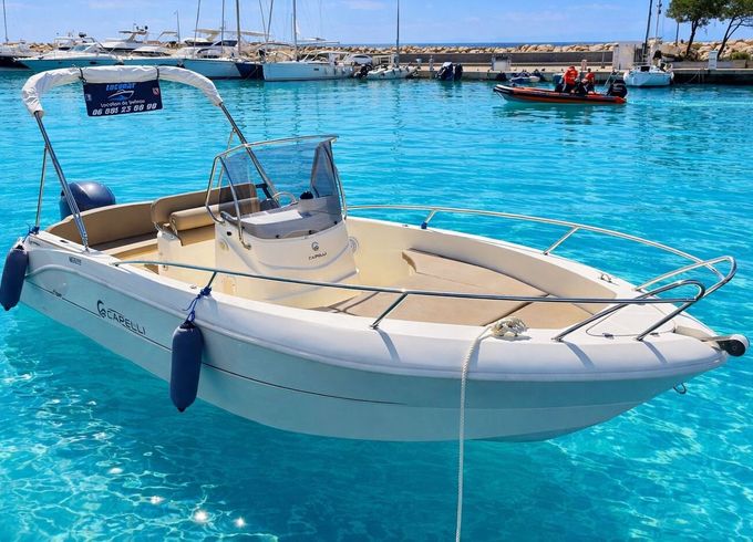 Motorboat Capelli Cap 21 open 150hp