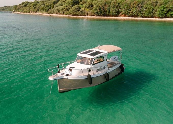 Motorboat Leidi 660 150hp