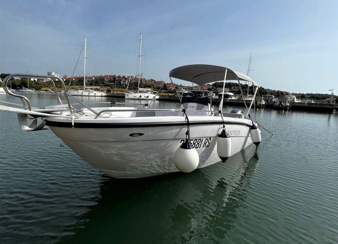 Motorboat Orizzonti Nautilus 670 150hp