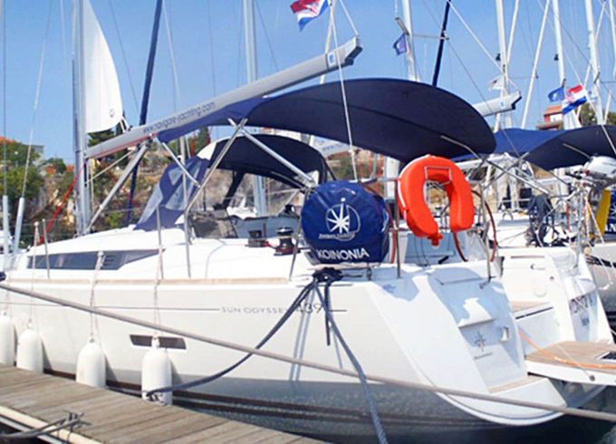Sailboat Jeanneau Sun Odyssey 439 13.34m
