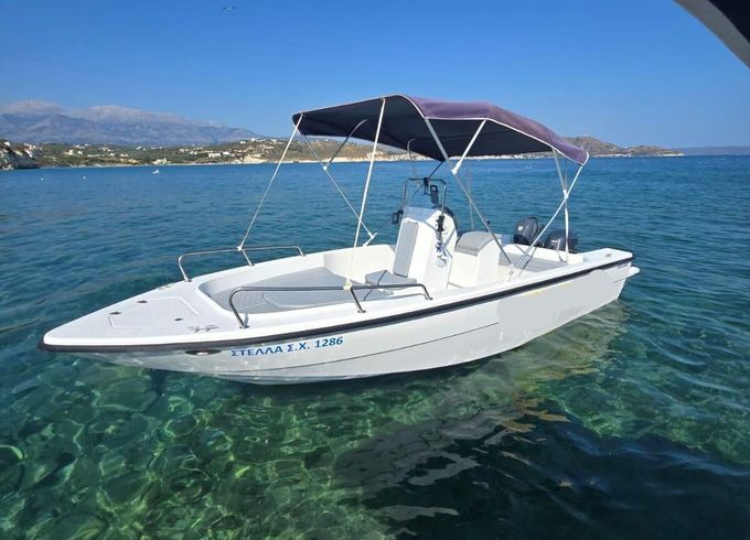 Motorboat Kreta Mare 5.5 walkaround
