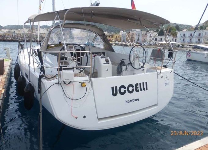 Sailboat Jeanneau Sun Odyssey 440 13.39m