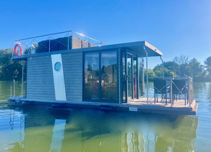 Houseboat führerscheinfreies luxuriöses Boot Campi