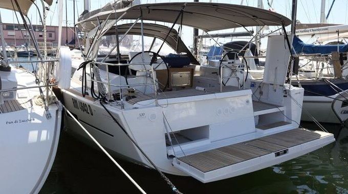 Sailboat DUFOUR 520 GL 15.2m