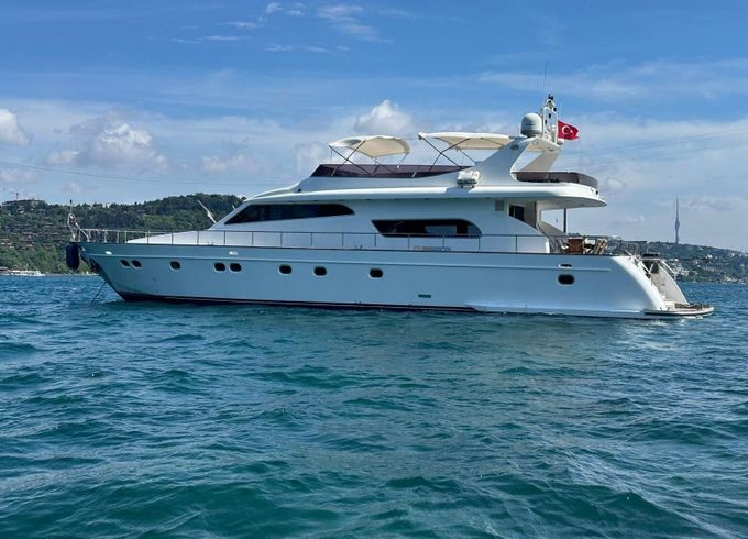 Motorboat Private yacht 2008