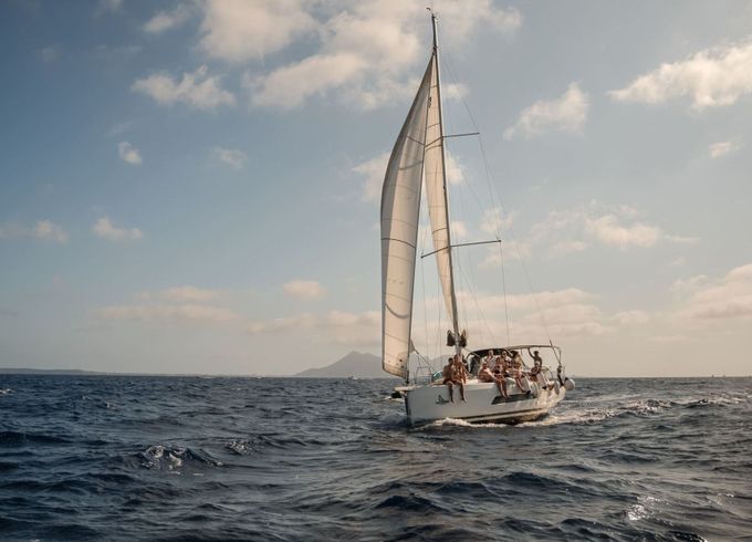 Sailboat Dufour 37 9.99m
