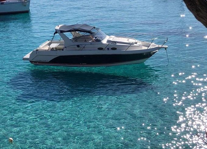 Motorboat Faeton 980 Open 520hp